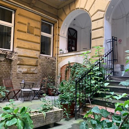 Small Cosy Apartment Near The Famous Westend City Center Budapeşte Dış mekan fotoğraf