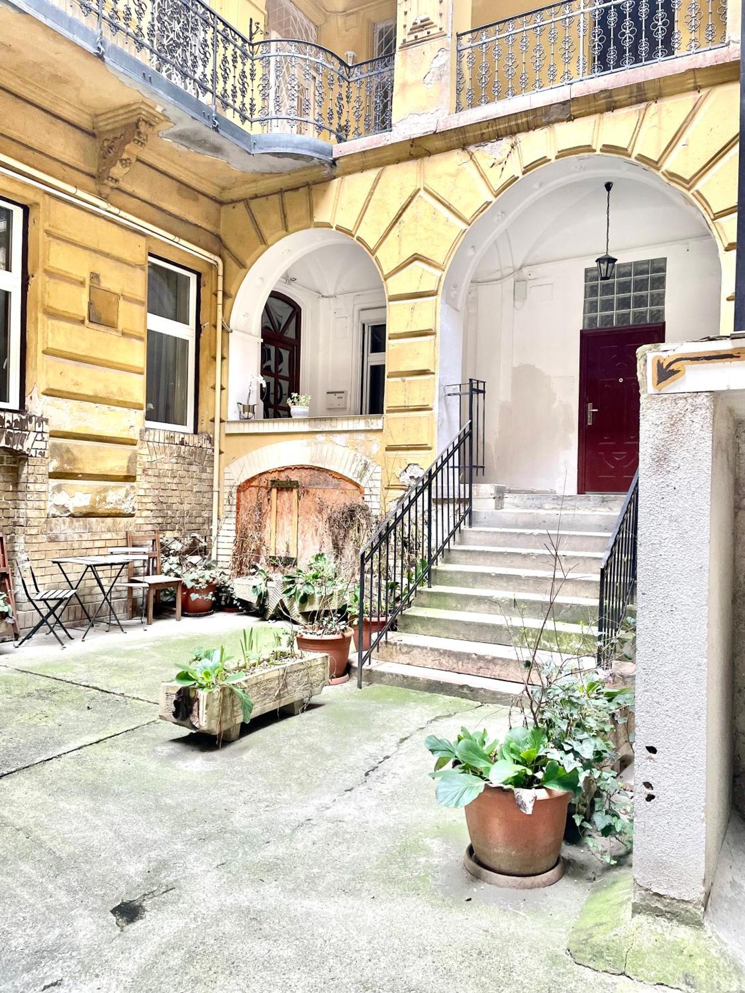 Small Cosy Apartment Near The Famous Westend City Center Budapeşte Dış mekan fotoğraf